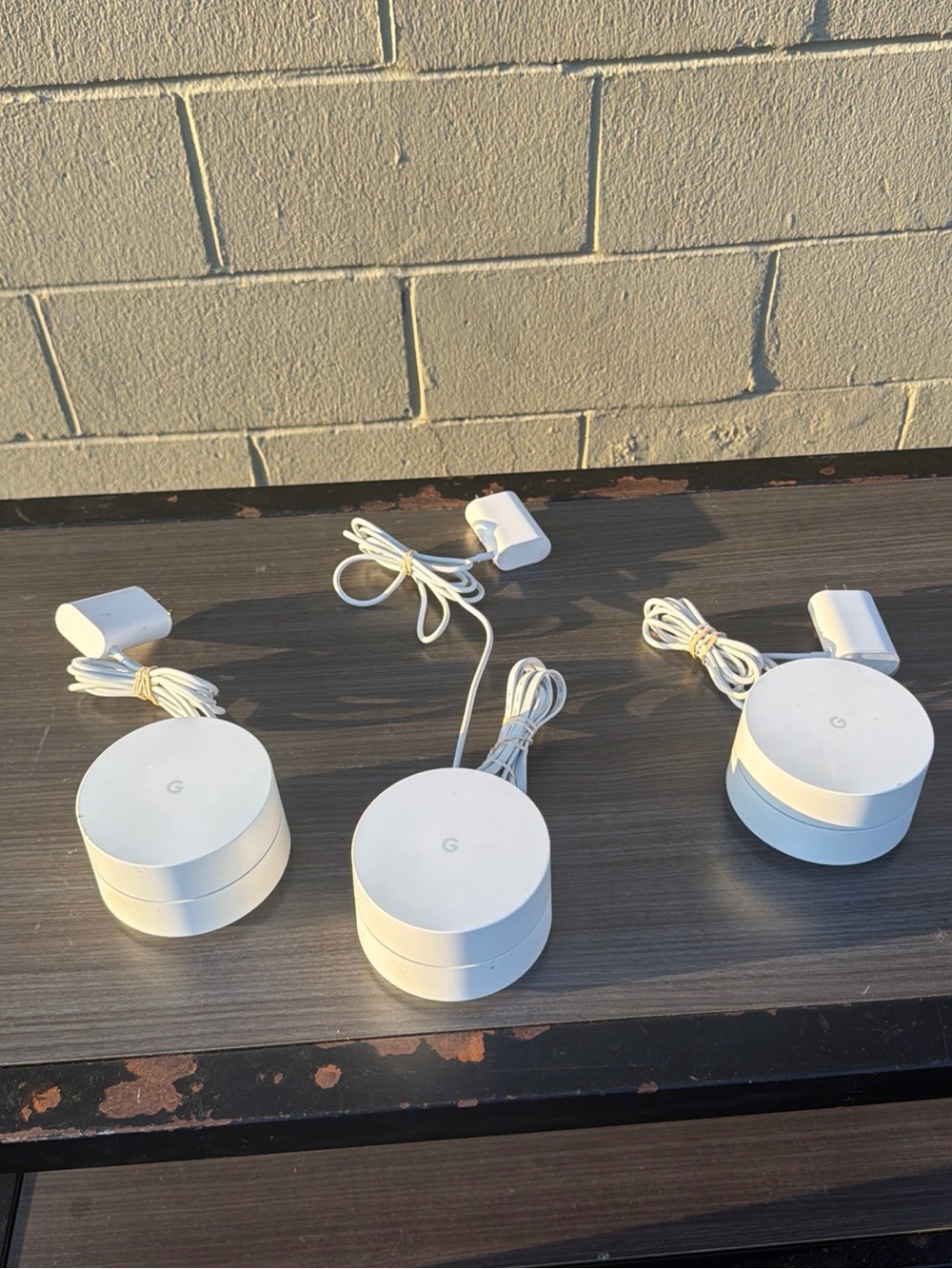 google White Mesh Wi‑Fi Units with Power Adapters (3-Pack)
